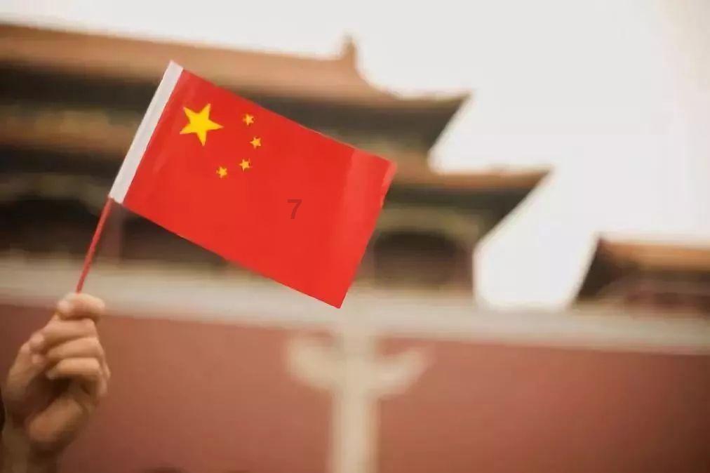 解惑交流必备,智能坐便盖对老人有什么好处?帮您解疑答惑